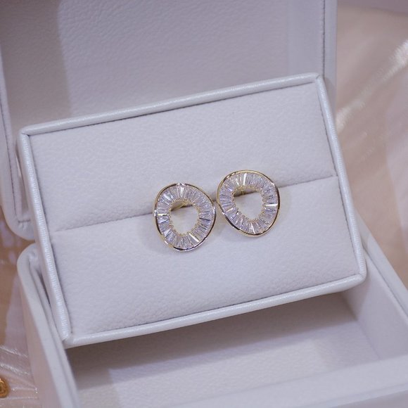 14k Gold Plated Baguette Diamond Circle Earrings - Picture 4 of 6